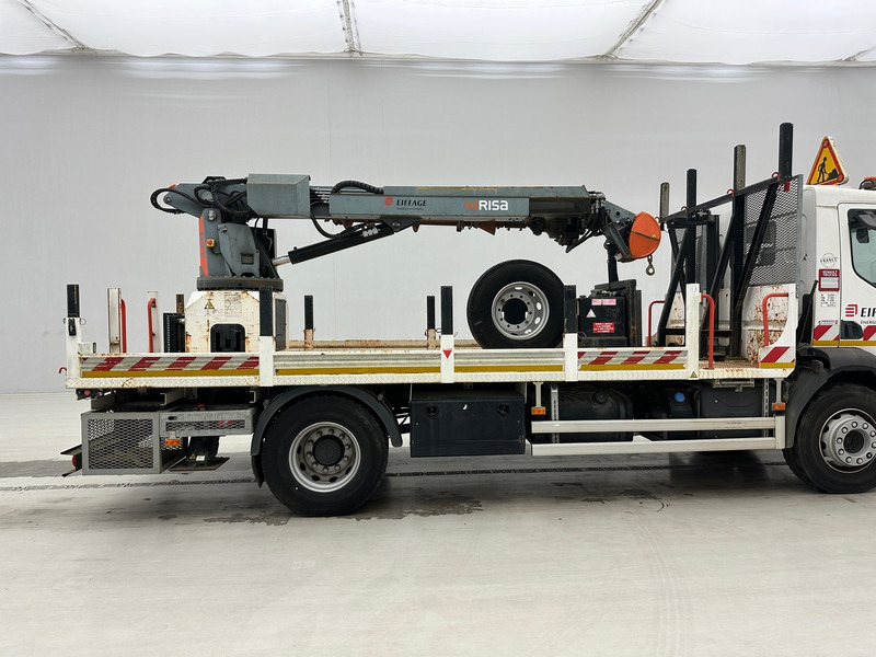Renault D14.250 - Kraanwagen: afbeelding 4 Renault D14.250 - Kraanwagen: afbeelding 4