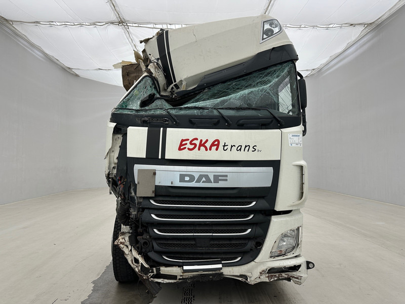 DAF XF 460 Super Space Cab - Trekker: afbeelding 2 DAF XF 460 Super Space Cab - Trekker: afbeelding 2