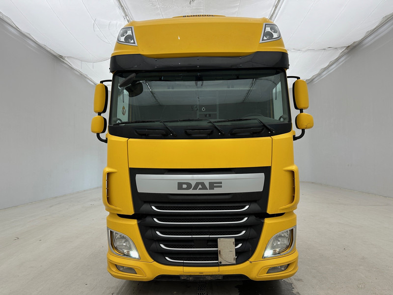 DAF XF 510 Super Space Cab - Trekker: afbeelding 2 DAF XF 510 Super Space Cab - Trekker: afbeelding 2