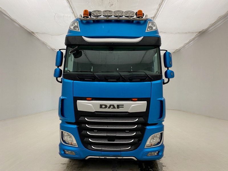 DAF XF 530 Super Space Cab - Trekker: afbeelding 2 DAF XF 530 Super Space Cab - Trekker: afbeelding 2