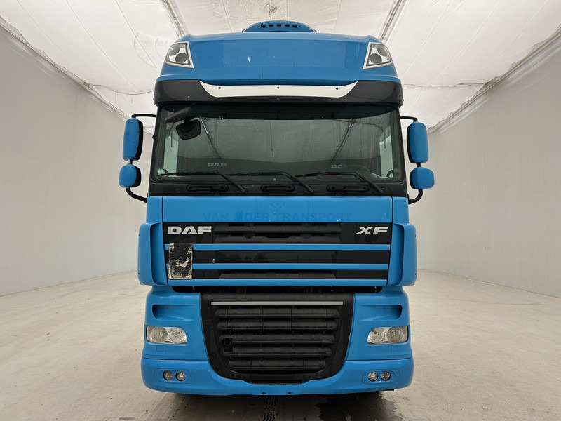 DAF XF105.460 Super Space Cab* - Trekker: afbeelding 2 DAF XF105.460 Super Space Cab* - Trekker: afbeelding 2
