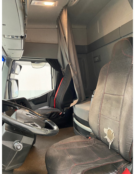 Trekker Renault C 520 - 6x4: afbeelding 10
