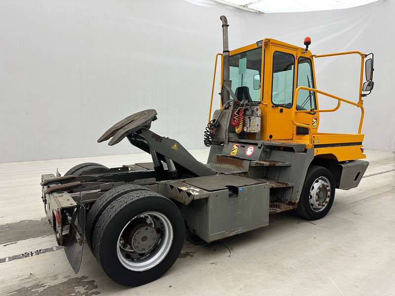 Terberg Terminal tractor - Trekker: afbeelding 5 Terberg Terminal tractor - Trekker: afbeelding 5