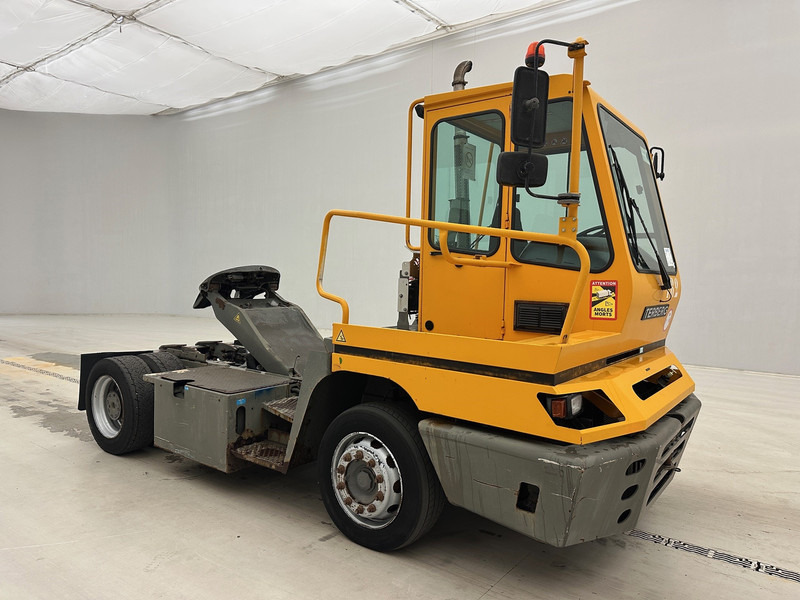 Terberg Terminal tractor - Trekker: afbeelding 3 Terberg Terminal tractor - Trekker: afbeelding 3