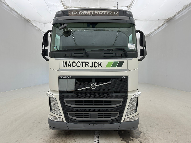 Volvo FH 460 Globetrotter - ADR - Trekker: afbeelding 2 Volvo FH 460 Globetrotter - ADR - Trekker: afbeelding 2