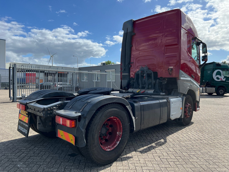 Volvo FH13.420 Globetrotter - ADR - Trekker: afbeelding 4 Volvo FH13.420 Globetrotter - ADR - Trekker: afbeelding 4