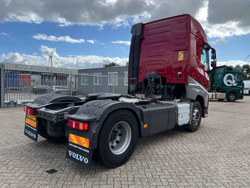 Volvo FH13.420 Globetrotter - ADR - Trekker: afbeelding 5 Volvo FH13.420 Globetrotter - ADR - Trekker: afbeelding 5