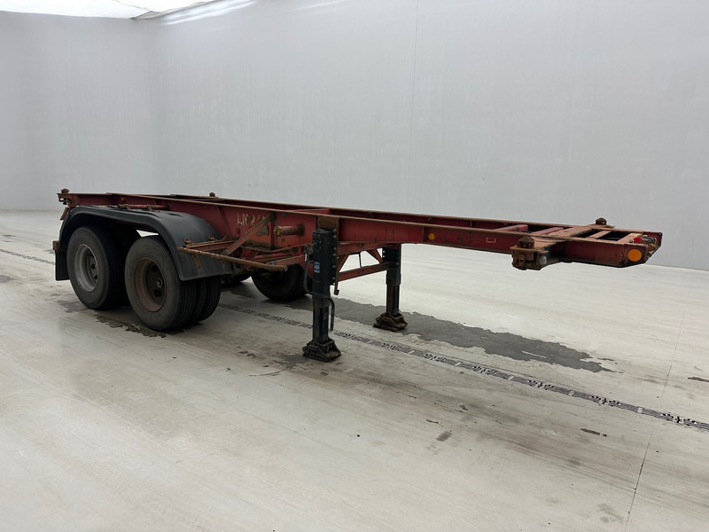 Van Hool Skelet 20 ft - Containertransporter/ Wissellaadbak oplegger: afbeelding 3 Van Hool Skelet 20 ft - Containertransporter/ Wissellaadbak oplegger: afbeelding 3