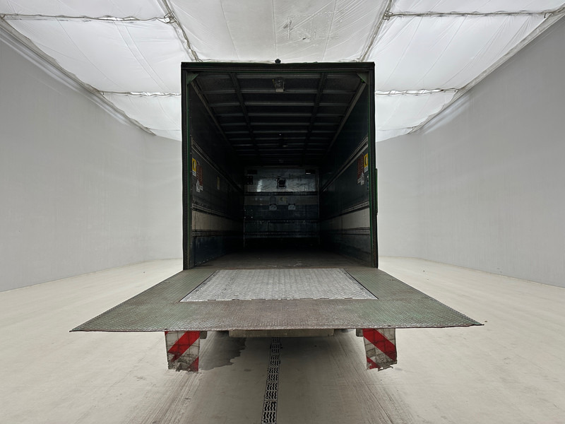 Volvo FE 300 - 6x2 - Bakwagen: afbeelding 4 Volvo FE 300 - 6x2 - Bakwagen: afbeelding 4