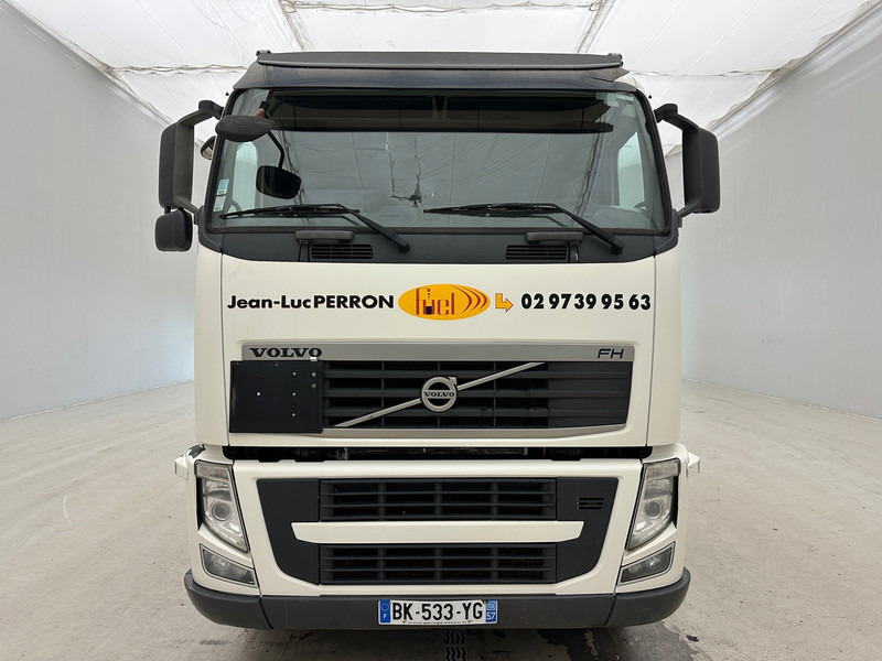 Volvo FH 420 - 6x2 - Tankwagen: afbeelding 2 Volvo FH 420 - 6x2 - Tankwagen: afbeelding 2