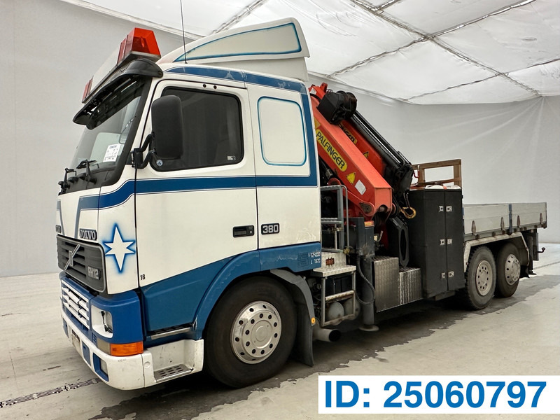 Volvo FH12.360 - 6x2 - Kraanwagen: afbeelding 1 Volvo FH12.360 - 6x2 - Kraanwagen: afbeelding 1