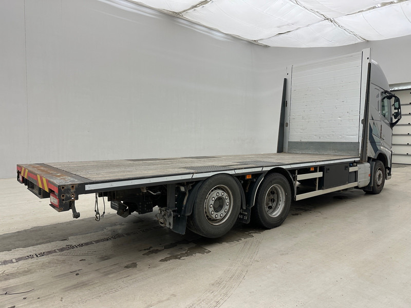 Volvo FH500 Globetrotter 6x2 - Vrachtwagen met open laadbak: afbeelding 5 Volvo FH500 Globetrotter 6x2 - Vrachtwagen met open laadbak: afbeelding 5