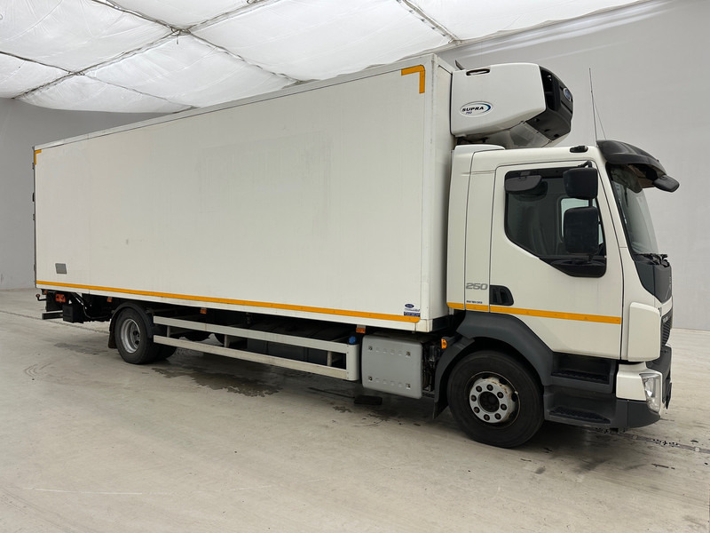 Volvo FL 250 - Koelwagen vrachtwagen: afbeelding 3 Volvo FL 250 - Koelwagen vrachtwagen: afbeelding 3