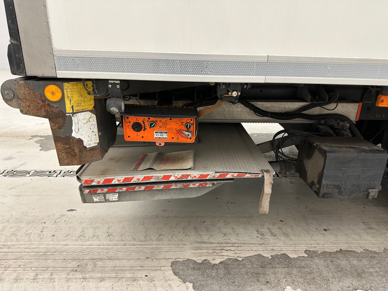 Volvo FL 280 - Koelwagen vrachtwagen: afbeelding 5 Volvo FL 280 - Koelwagen vrachtwagen: afbeelding 5