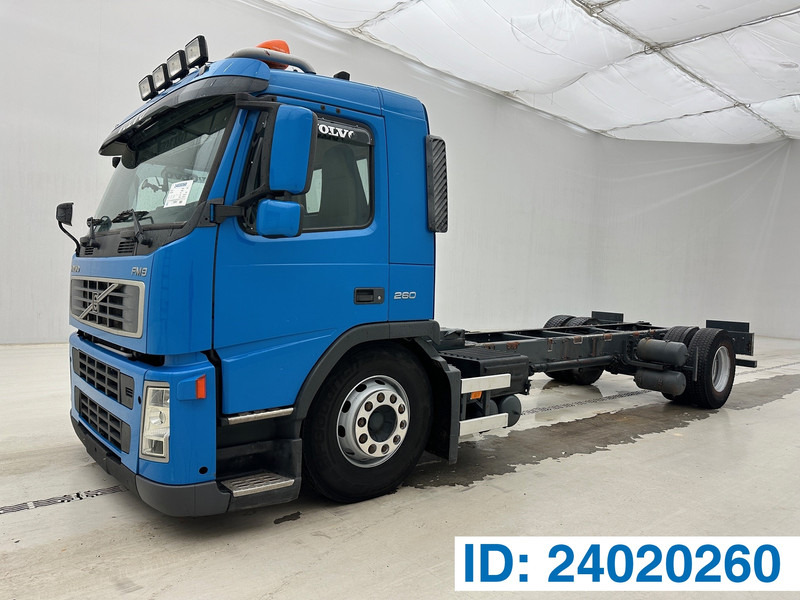 Volvo FM9.260* - Chassis vrachtwagen: afbeelding 1 Volvo FM9.260* - Chassis vrachtwagen: afbeelding 1