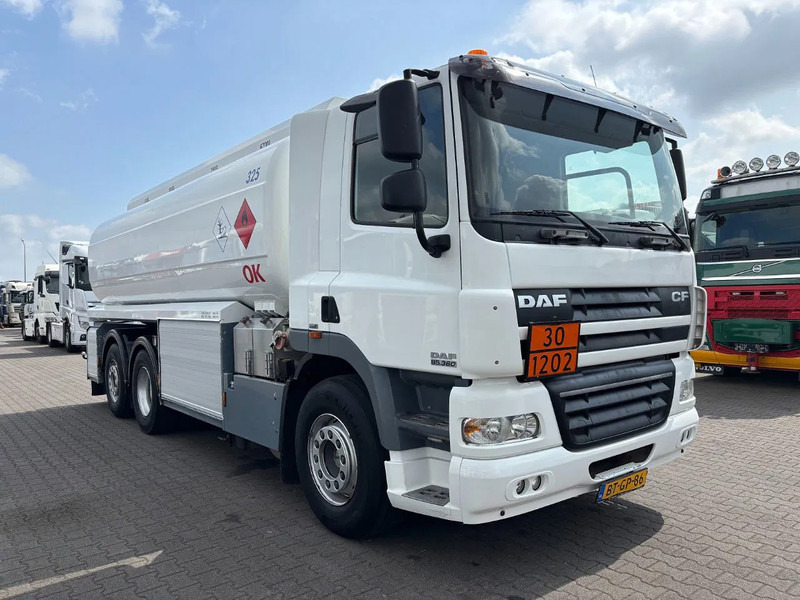 DAF CF 85.360 6X2 Euro 5 21300 Liter Fueltank - Tankwagen: afbeelding 2 DAF CF 85.360 6X2 Euro 5 21300 Liter Fueltank - Tankwagen: afbeelding 2