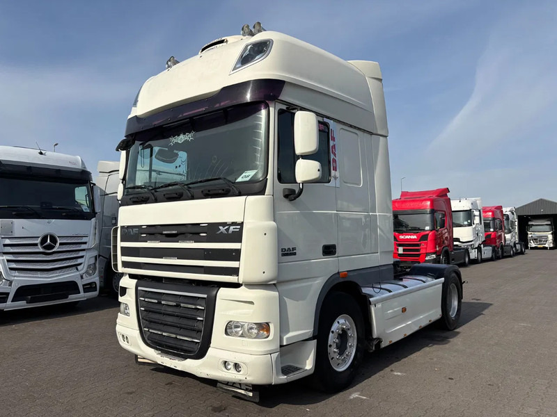 DAF XF 105.510 Super spacecab Euro 5 Retarder - Trekker: afbeelding 1 DAF XF 105.510 Super spacecab Euro 5 Retarder - Trekker: afbeelding 1