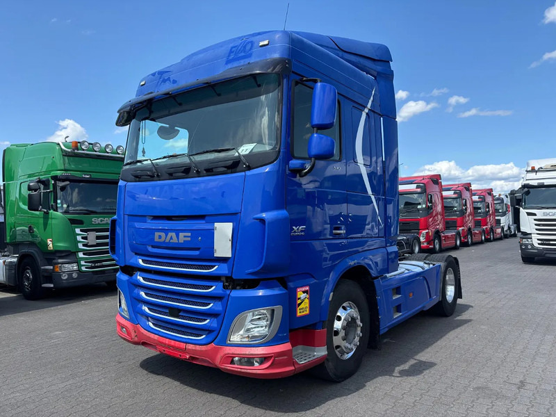 DAF XF 510 Spacecab Euro 6 - Trekker: afbeelding 1 DAF XF 510 Spacecab Euro 6 - Trekker: afbeelding 1