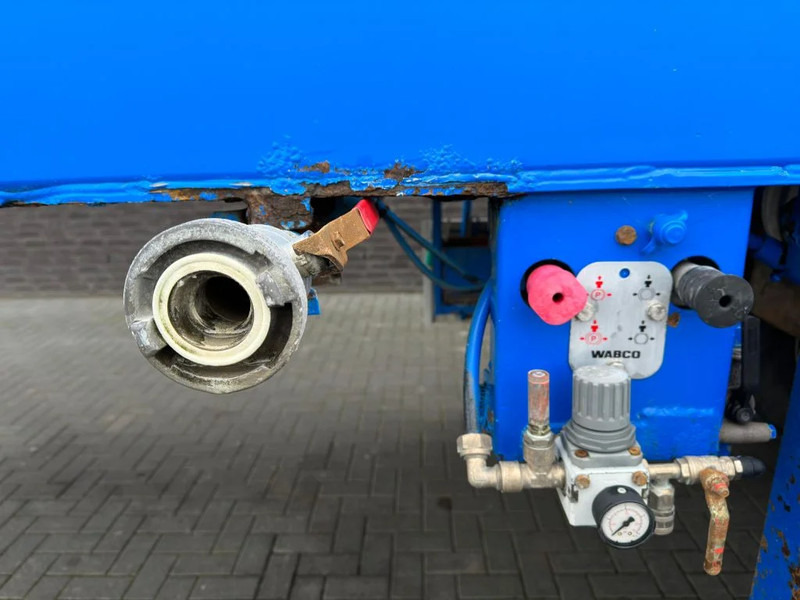 Betonmixer oplegger De Buf 2-ASSIGE 10M3 CONCRETE MIXER/MISCHER/MIXER: afbeelding 12 Betonmixer oplegger De Buf 2-ASSIGE 10M3 CONCRETE MIXER/MISCHER/MIXER: afbeelding 12