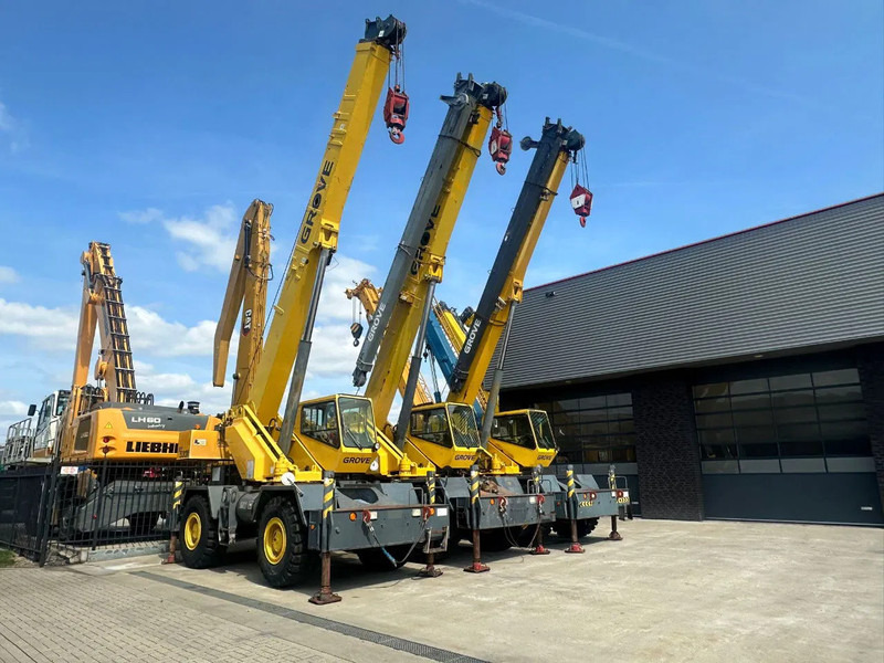 Grove RT 530E ROUGH TERRAIN CRANE - Ruwterreinkraan: afbeelding 1 Grove RT 530E ROUGH TERRAIN CRANE - Ruwterreinkraan: afbeelding 1