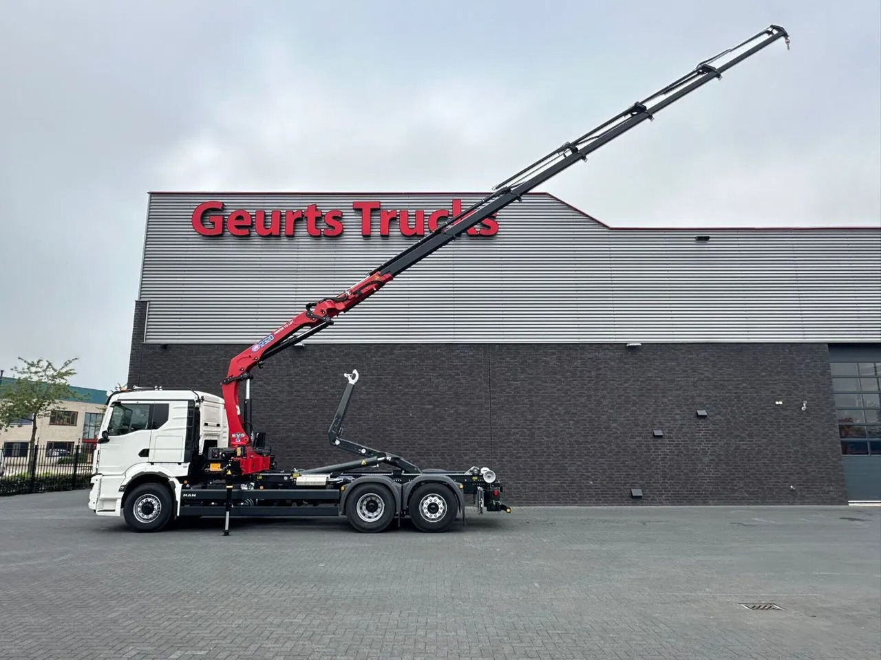MAN TGS 26.520 6X4H-4 BL NEW MODEL + MEILLER HAAKARM - Haakarmsysteem vrachtwagen, Kraanwagen: afbeelding 2 MAN TGS 26.520 6X4H-4 BL NEW MODEL + MEILLER HAAKARM - Haakarmsysteem vrachtwagen, Kraanwagen: afbeelding 2
