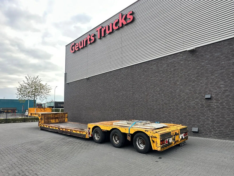 Nooteboom EURO-48-03 DIEPLADER / TIEFLADER / LOW LOADER MET HYDRAULISCH VERING EN STUURASSEN - Dieplader oplegger: afbeelding 3 Nooteboom EURO-48-03 DIEPLADER / TIEFLADER / LOW LOADER MET HYDRAULISCH VERING EN STUURASSEN - Dieplader oplegger: afbeelding 3