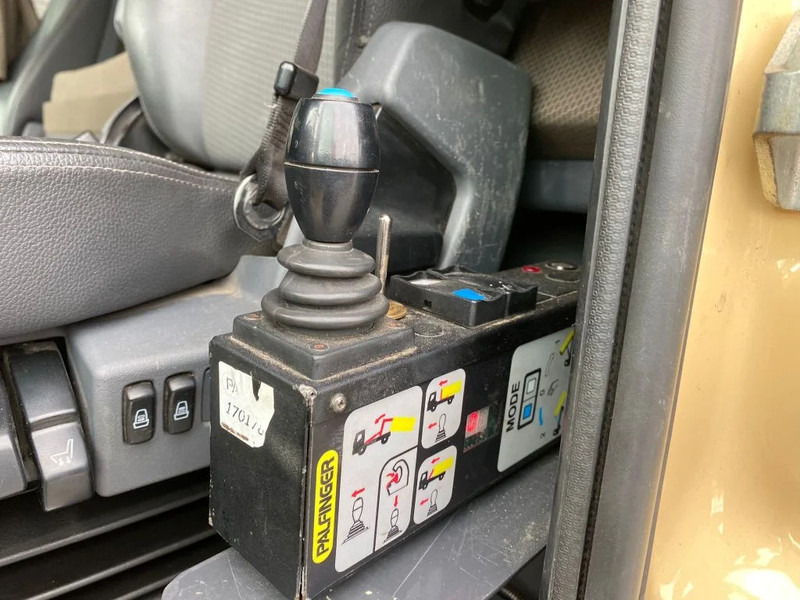 Leasing Scania R450 6X2 + PALFINGER HAAKARMSYSTEEM/ABROLLKIPPER/HOOKLIFT Scania R450 6X2 + PALFINGER HAAKARMSYSTEEM/ABROLLKIPPER/HOOKLIFT: afbeelding 19 Leasing Scania R450 6X2 + PALFINGER HAAKARMSYSTEEM/ABROLLKIPPER/HOOKLIFT Scania R450 6X2 + PALFINGER HAAKARMSYSTEEM/ABROLLKIPPER/HOOKLIFT: afbeelding 19