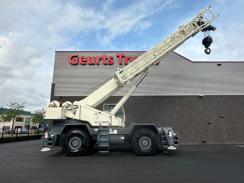 Terex RT110 QUADSTAR ROUGH TERRAIN CRANE + JIB + 2x LIER - Ruwterreinkraan: afbeelding 5 Terex RT110 QUADSTAR ROUGH TERRAIN CRANE + JIB + 2x LIER - Ruwterreinkraan: afbeelding 5