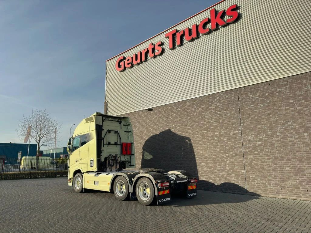 Volvo FH 16.750 6X4 XXL CABINE TREKKER/SZM/TRACTOR - Trekker: afbeelding 3 Volvo FH 16.750 6X4 XXL CABINE TREKKER/SZM/TRACTOR - Trekker: afbeelding 3