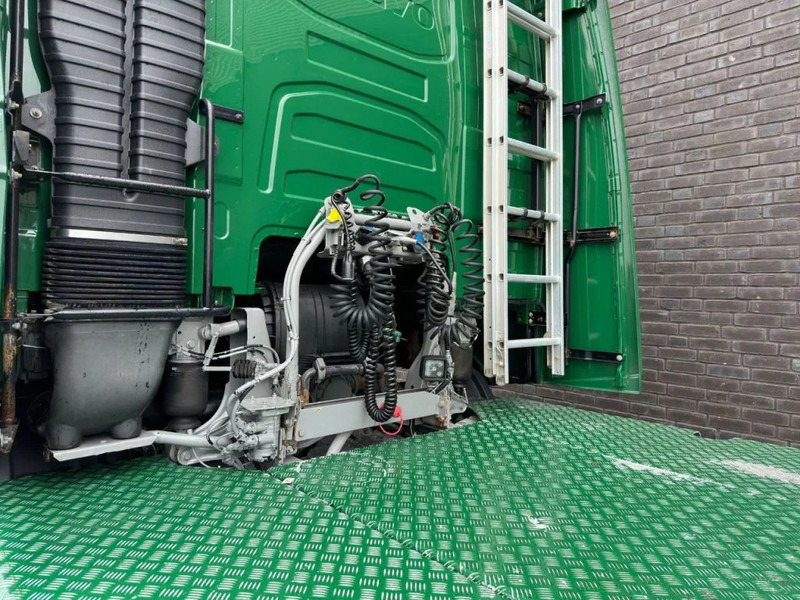 Trekker Volvo FH 500 6X4 TREKKER/TRACTOR/SZM EURO 6 HYDRAULIC: afbeelding 12 Trekker Volvo FH 500 6X4 TREKKER/TRACTOR/SZM EURO 6 HYDRAULIC: afbeelding 12