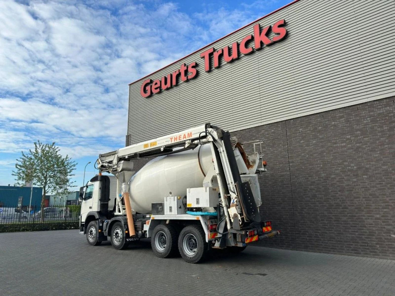 Volvo FM 410 8X4 + STETTER 9 M3 MIXER/MISCHER + THEAM - Betonmixer: afbeelding 3 Volvo FM 410 8X4 + STETTER 9 M3 MIXER/MISCHER + THEAM - Betonmixer: afbeelding 3