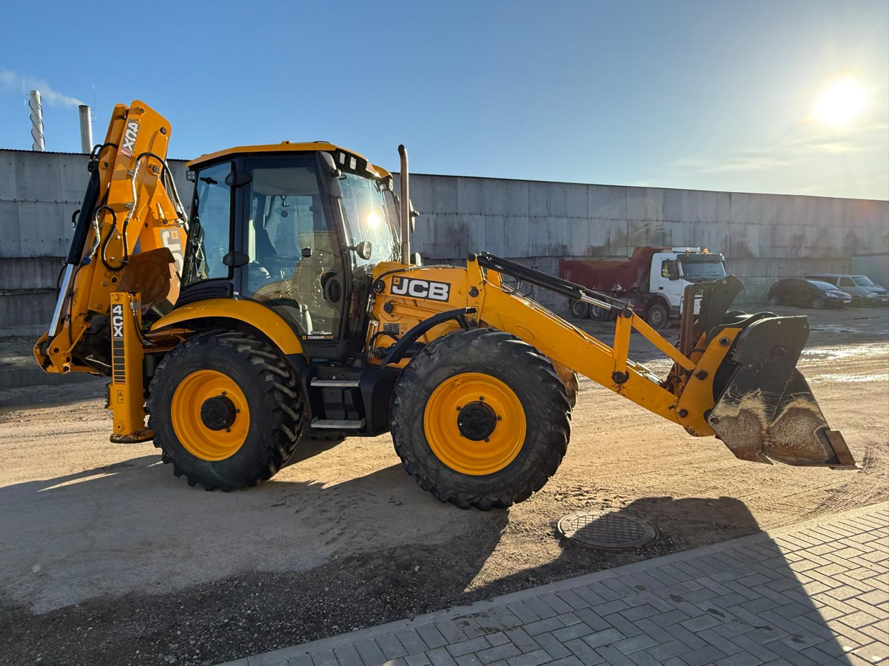 JCB 4cx jostic - Graaflaadmachine: afbeelding 1 JCB 4cx jostic - Graaflaadmachine: afbeelding 1