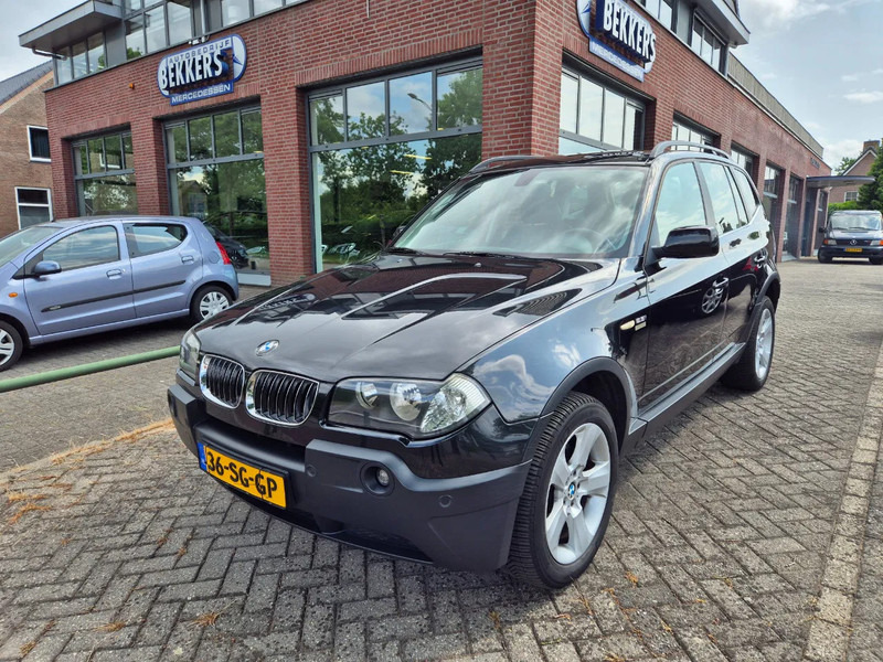 BMW X3 Automaat 6 cil. - Personenwagen: afbeelding 1 BMW X3 Automaat 6 cil. - Personenwagen: afbeelding 1