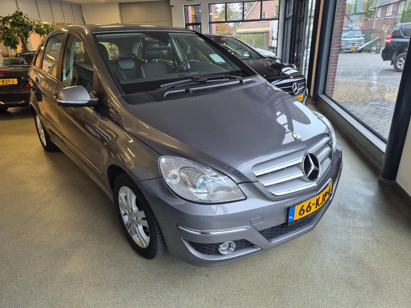 Mercedes-Benz B-Klasse B 180 Automaat Trekhaak - Personenwagen: afbeelding 5 Mercedes-Benz B-Klasse B 180 Automaat Trekhaak - Personenwagen: afbeelding 5