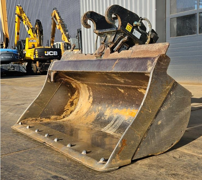 Caterpillar CAT DCT Bucket CW40S Kantelbak - Voorladerbak: afbeelding 1 Caterpillar CAT DCT Bucket CW40S Kantelbak - Voorladerbak: afbeelding 1