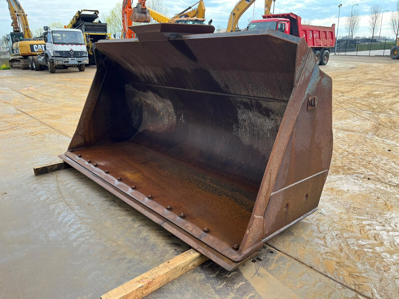 Doosan Bucket DL450 4600 l - Bak: afbeelding 1 Doosan Bucket DL450 4600 l - Bak: afbeelding 1