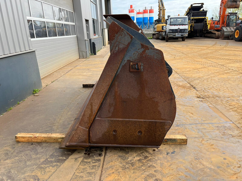 Doosan Bucket DL450 4600 l - Bak: afbeelding 3 Doosan Bucket DL450 4600 l - Bak: afbeelding 3