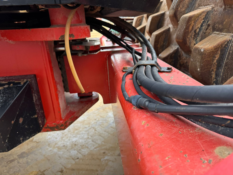 Leasing Dynapac CA302 PD Dynapac CA302 PD: afbeelding 15 Leasing Dynapac CA302 PD Dynapac CA302 PD: afbeelding 15