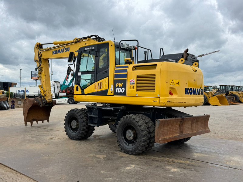 Komatsu PW180-11 - Mobiele graafmachine: afbeelding 3 Komatsu PW180-11 - Mobiele graafmachine: afbeelding 3