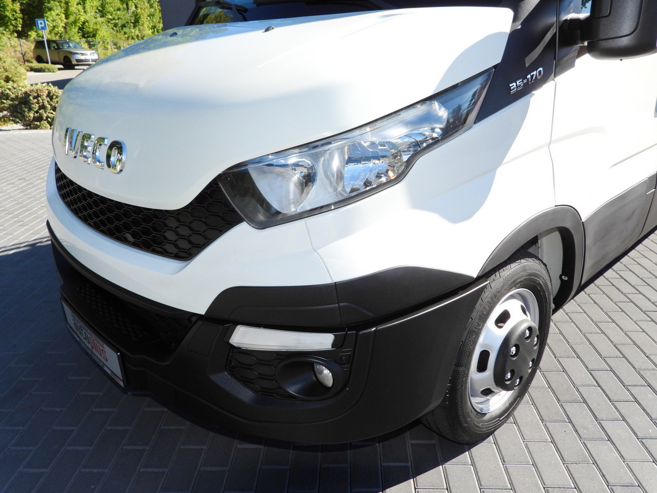 Bedrijfswagen IVECO DAILY 35C17 BOX DELIVERY VAN 6 SEATS CRUISE CONTROL TWIN WHEELS AIR CONDITIONING  170HP: afbeelding 19