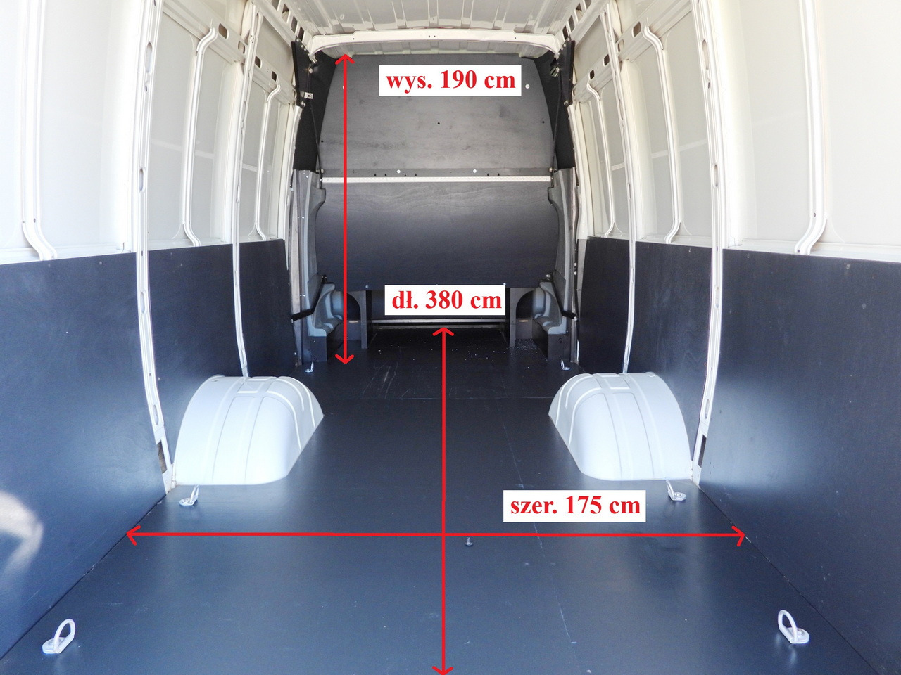 Bedrijfswagen IVECO DAILY 35C17 BOX DELIVERY VAN 6 SEATS CRUISE CONTROL TWIN WHEELS AIR CONDITIONING  170HP: afbeelding 13