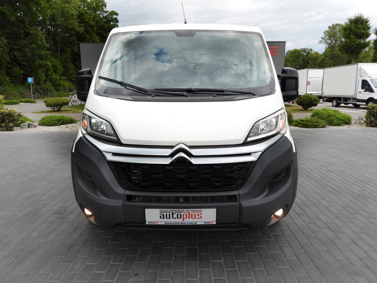 Citroën JUMPER PRITSCHE DOPPELKABINE DOKA 7 SITZE - Bestelwagen met open laadbak, Bestelwagen met dubbele cabine: afbeelding 5 Citroën JUMPER PRITSCHE DOPPELKABINE DOKA 7 SITZE - Bestelwagen met open laadbak, Bestelwagen met dubbele cabine: afbeelding 5