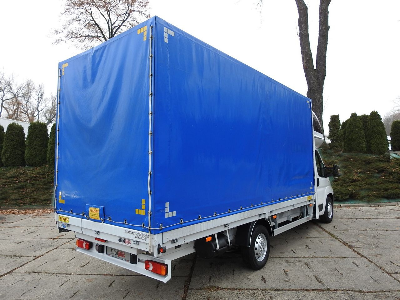 FIAT DUCATO - Huifzeil bedrijfswagen: afbeelding 3 FIAT DUCATO - Huifzeil bedrijfswagen: afbeelding 3