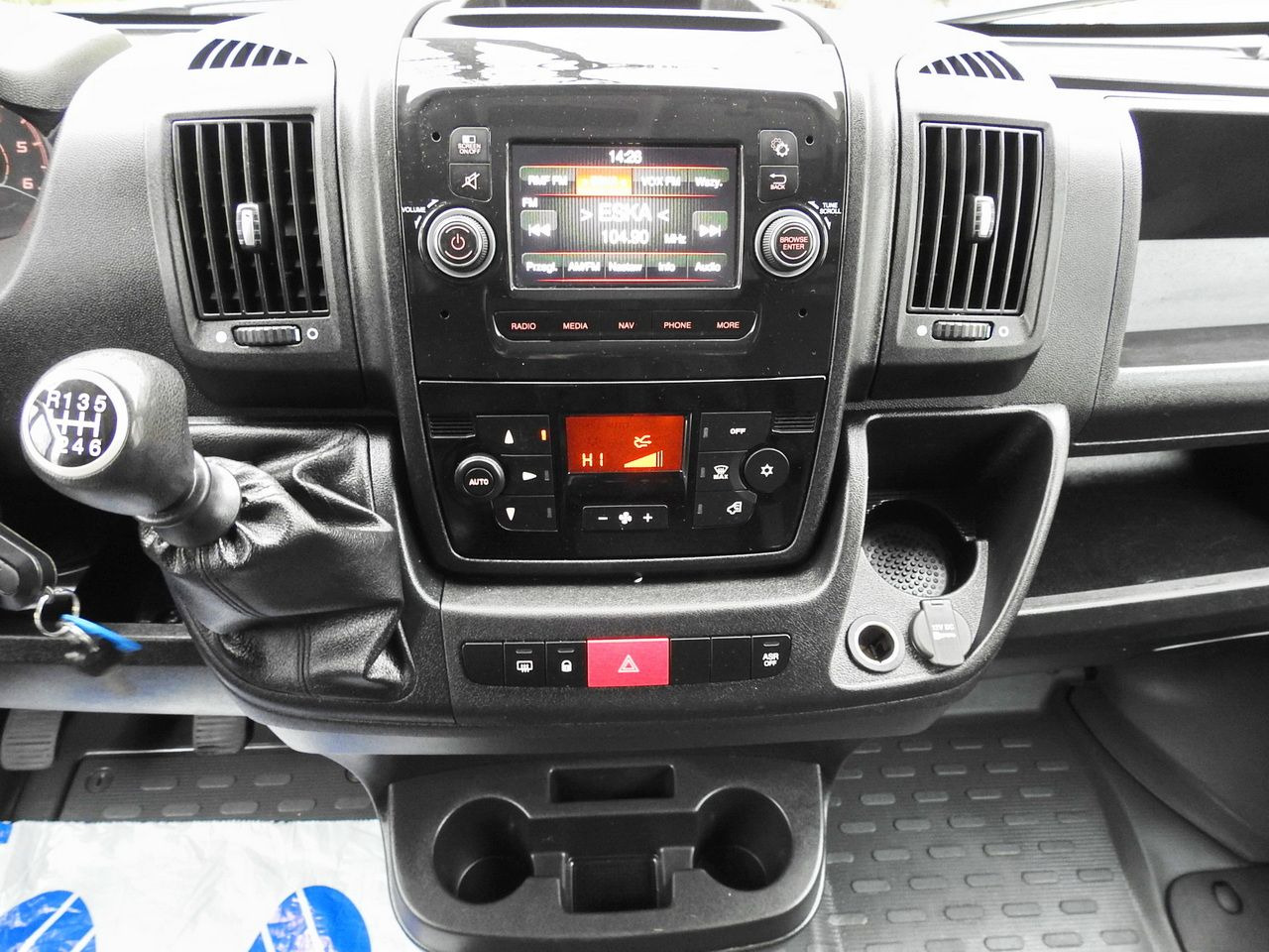 Leasing FIAT DUCATO FIAT DUCATO: afbeelding 34 Leasing FIAT DUCATO FIAT DUCATO: afbeelding 34