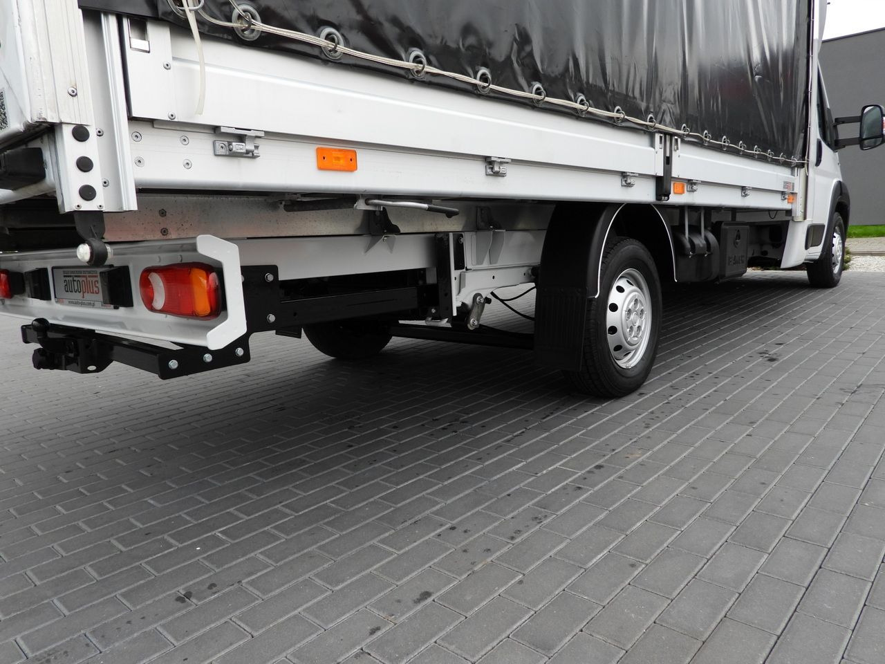 Leasing FIAT DUCATO TARPAULIN 9 PALLETS CRUISE CONTROL LED LIGHTS PNEUMATICS AIR CONDITIONING 180HP FIAT DUCATO TARPAULIN 9 PALLETS CRUISE CONTROL LED LIGHTS PNEUMATICS AIR CONDITIONING 180HP: afbeelding 19 Leasing FIAT DUCATO TARPAULIN 9 PALLETS CRUISE CONTROL LED LIGHTS PNEUMATICS AIR CONDITIONING 180HP FIAT DUCATO TARPAULIN 9 PALLETS CRUISE CONTROL LED LIGHTS PNEUMATICS AIR CONDITIONING 180HP: afbeelding 19