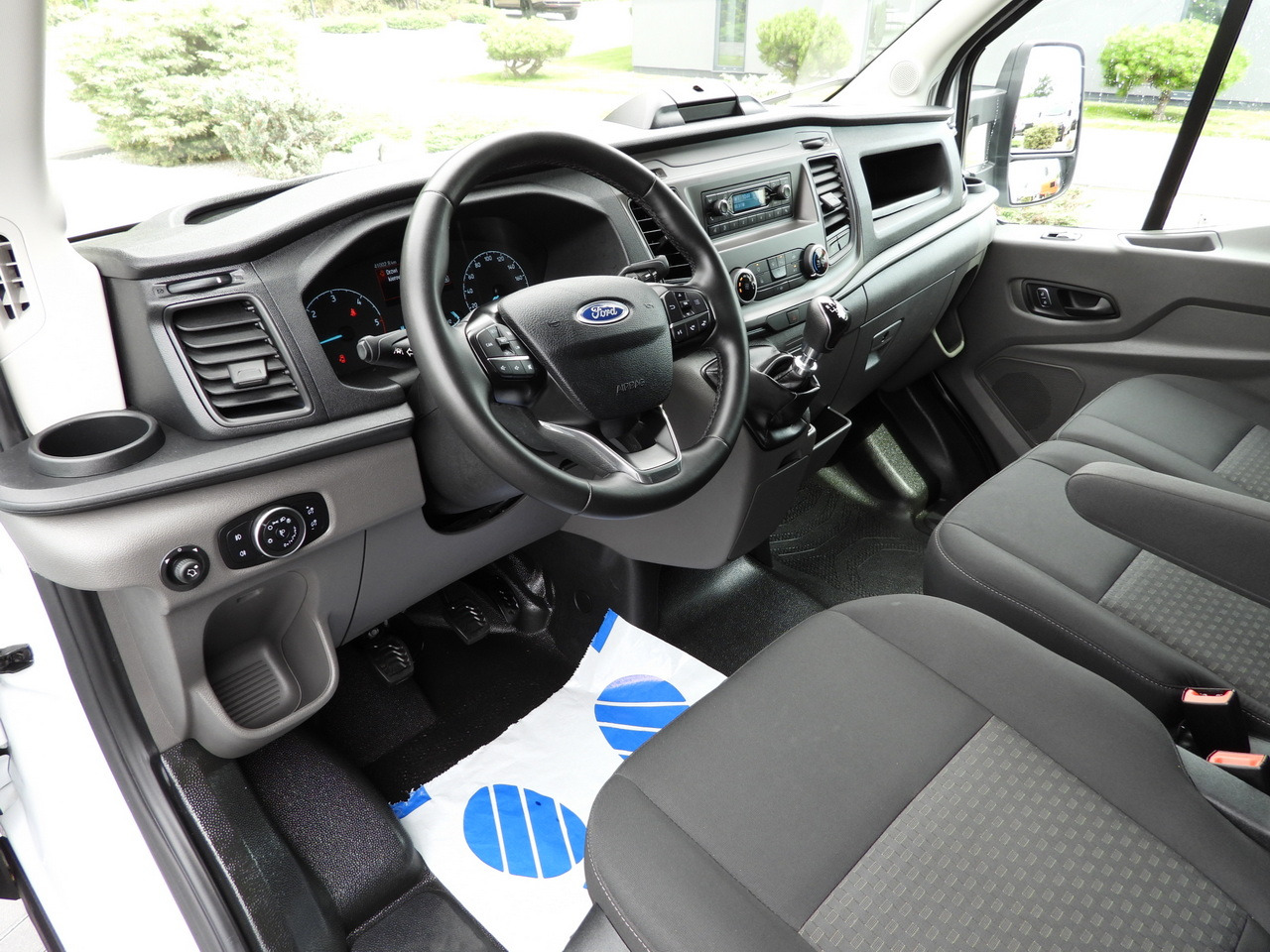 FORD TRANSIT BOX 8 PALLETS CRUISE CONTROL AIR CONDITIONING 130HP - Koelwagen: afbeelding 2 FORD TRANSIT BOX 8 PALLETS CRUISE CONTROL AIR CONDITIONING 130HP - Koelwagen: afbeelding 2