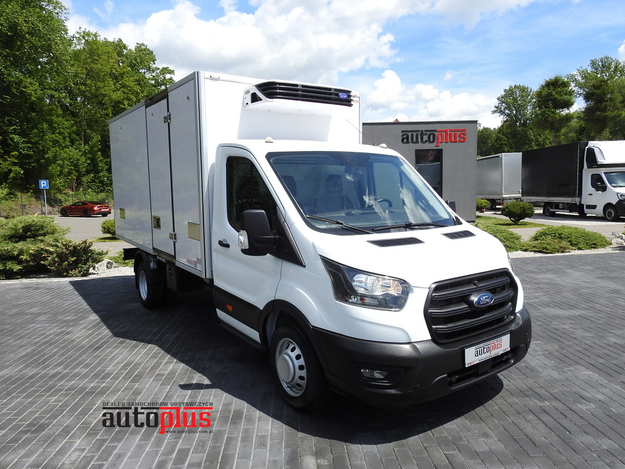 FORD TRANSIT REGRIGERATOR BOX 0*C POWER SUPPLY 230V CRUISE CONTROL AIR CONDITIONING TWIN WHEELS 170HP - Koelwagen: afbeelding 1 FORD TRANSIT REGRIGERATOR BOX 0*C POWER SUPPLY 230V CRUISE CONTROL AIR CONDITIONING TWIN WHEELS 170HP - Koelwagen: afbeelding 1