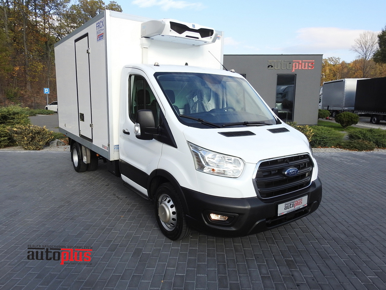 FORD TRANSIT REGRIGERATOR BOX -10*C POWER SUPPLY 230V CRUISE CONTROL AIR CONDITIONING LED LIGHTS PNEUMATICS TWIN WHEELS 130HP - Koelwagen: afbeelding 1 FORD TRANSIT REGRIGERATOR BOX -10*C POWER SUPPLY 230V CRUISE CONTROL AIR CONDITIONING LED LIGHTS PNEUMATICS TWIN WHEELS 130HP - Koelwagen: afbeelding 1