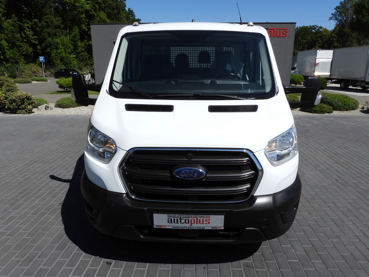 FORD TRANSIT STAKE BODY DOUBLE CABIN DOKA 7 SEATS TWIN WHEELS AIR CONDITIONING 130HP - Bestelwagen met dubbele cabine: afbeelding 5 FORD TRANSIT STAKE BODY DOUBLE CABIN DOKA 7 SEATS TWIN WHEELS AIR CONDITIONING 130HP - Bestelwagen met dubbele cabine: afbeelding 5