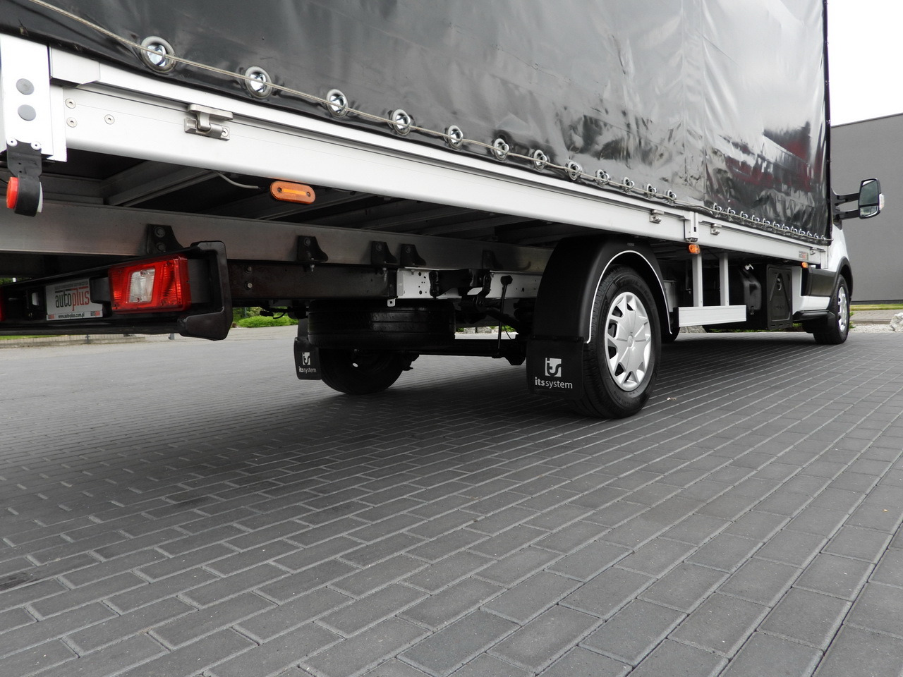 Huifzeil bedrijfswagen FORD TRANSIT  TARPAULIN 10 PALLETS WEBASTO CRUISE CONTROL LED LIGHTS PNEUMATICS AIR CONDITIONING  160HP: afbeelding 16